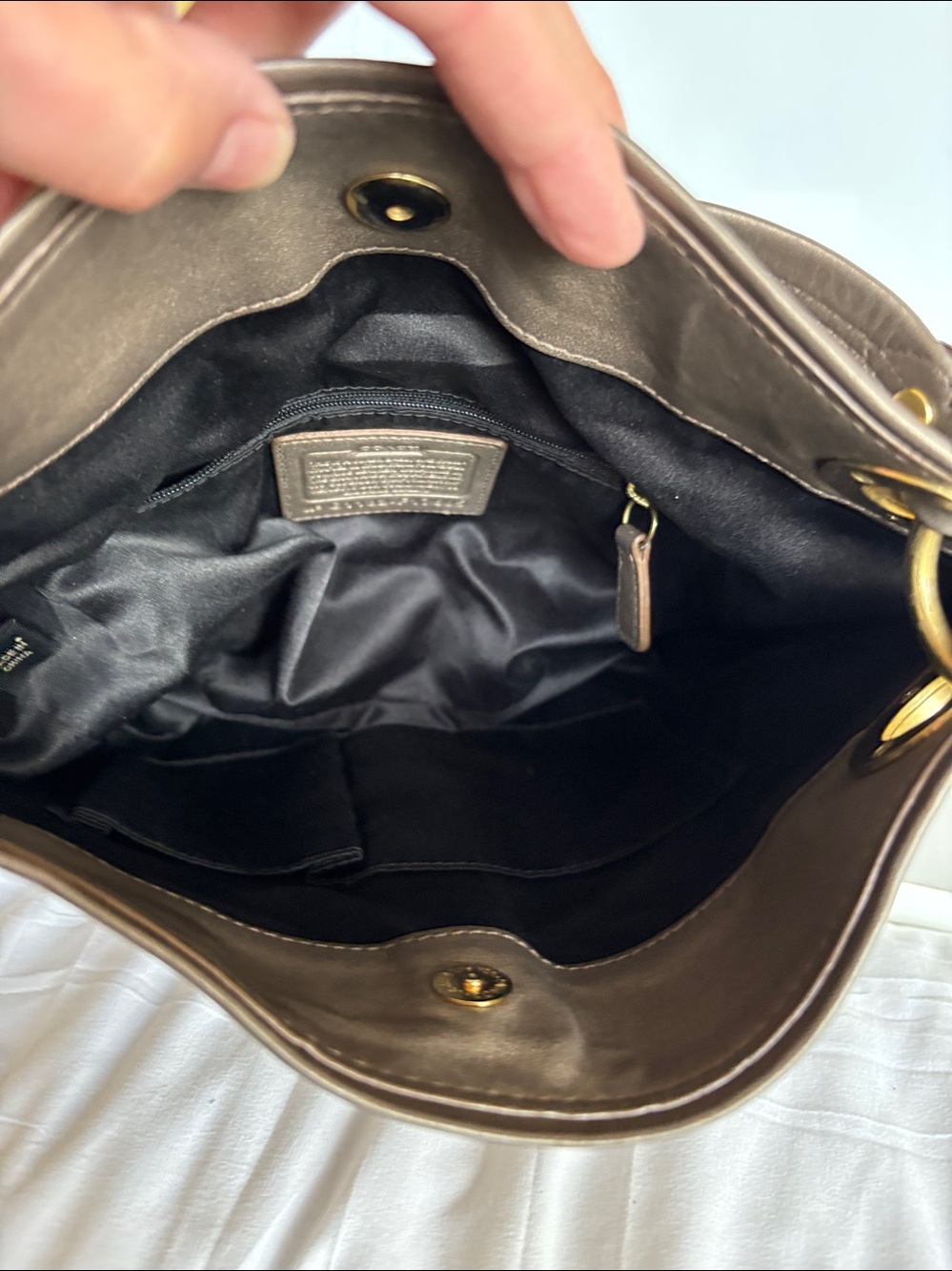 Coach Ashley Hippie Leather Bag, Bronze Leather Gold Hardware F17605 Good Shape - Picture 9 of 10